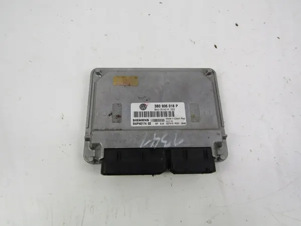 Módulo ECU OEM 3B0906018P para Volkswagen Passat B5.5 image 4