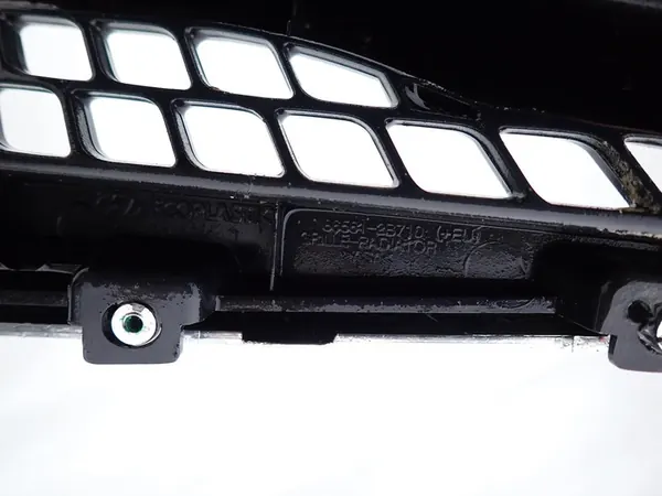 HYUNDAI SANTA FE II 2 LIFT 09-12 GRILL 86561-2B710 image 7