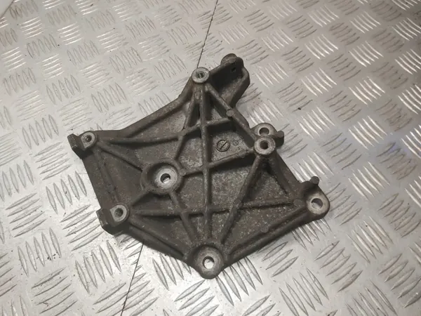 Suporte compressor ar MR360566 para Mitsubishi Lancer image 2