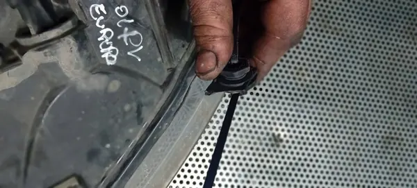 VOLKSWAGEN GOLF V JETTA HEIJASTIMET L+O OEM 1K6941005P 1K6941006P image 10