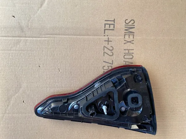 Luz trasera derecha Renault Clio 5 V HB image 4