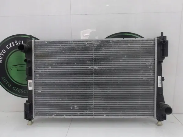 Fiat Punto GRANDE 1.3 MULTIJET Radiador de Agua OEM 857765000 image 2