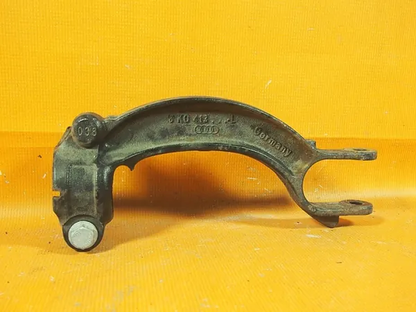 Audi A5 8T Rechter Stoßdämpferhalter OEM 8k0413038l image 3