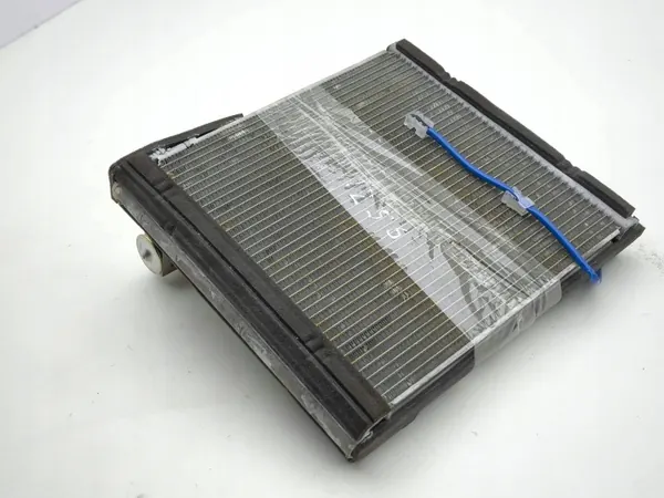 Lexus UX 2020 Airco Verdamper OEM 10C01J06350 image 6