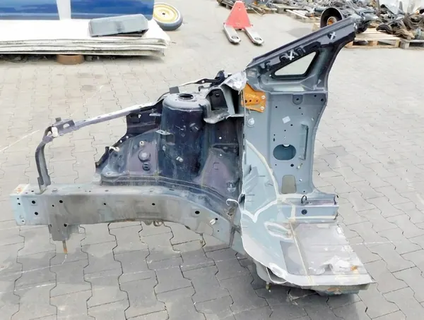 Mazda CX-7 Quart de Longerit Avant Droit OEM 11 image 5