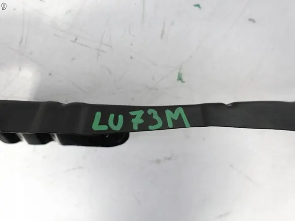 Suporte de para-lama dianteiro direito OEM 4K0809076A Audi image 10