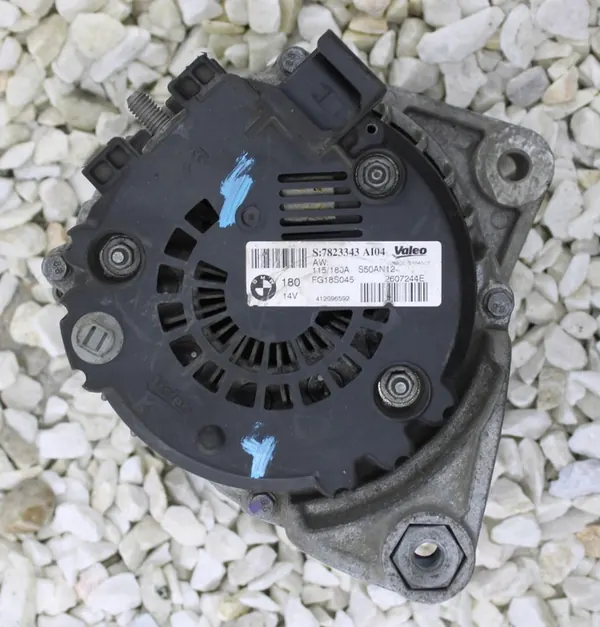 Vaihtovirtageneraattori N47 184HV BMW F20 F10 F25 F30 image 7