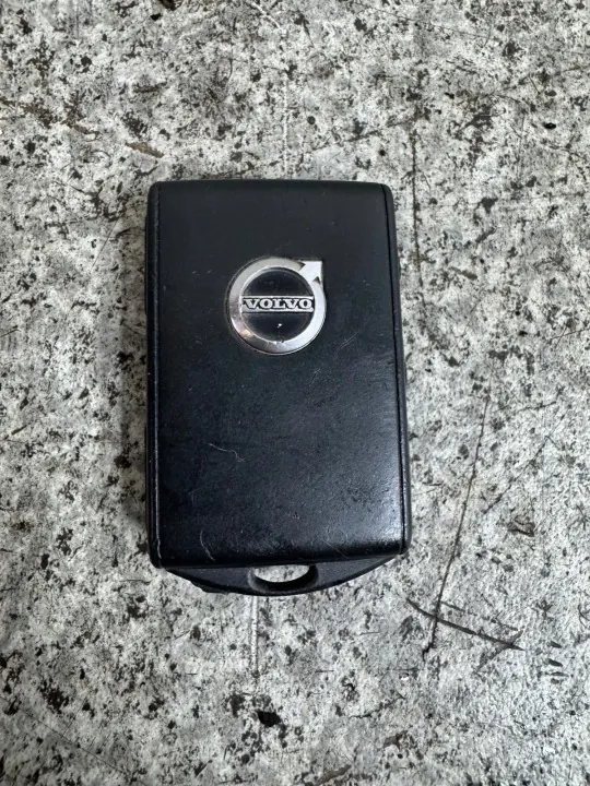 Télécommande Volvo d'occasion OEM KLUCZYK PILOT VOLVO XC60 II image 5
