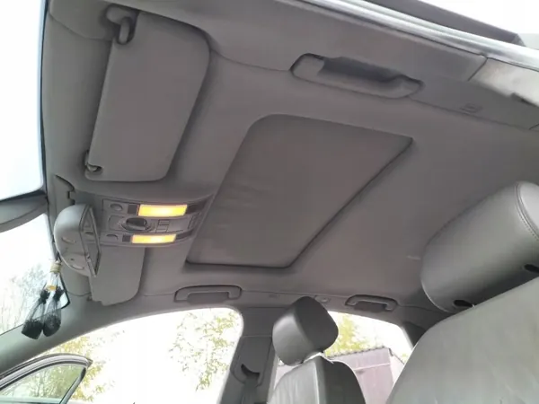 Plafonnier Audi A5 8T d'occasion OEM JASNA - Clair image 2