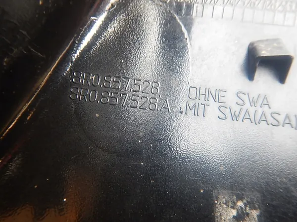 AUDI Q5 8R Oikea Peilikotelo OEM 8R0857528 image 7