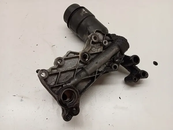 Oljefilterbas Mercedes-Benz U7902003 70321178 image 2