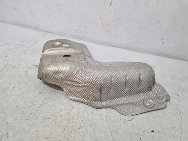 Lämpösuoja OEM 68214227AB Chrysler Pacificalle 2016- image 3