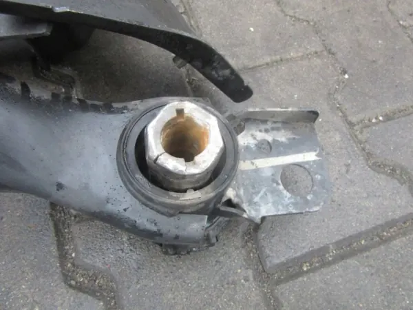 OEM 4x4OE000717 Voorste sleepligger Dodge Durango image 4