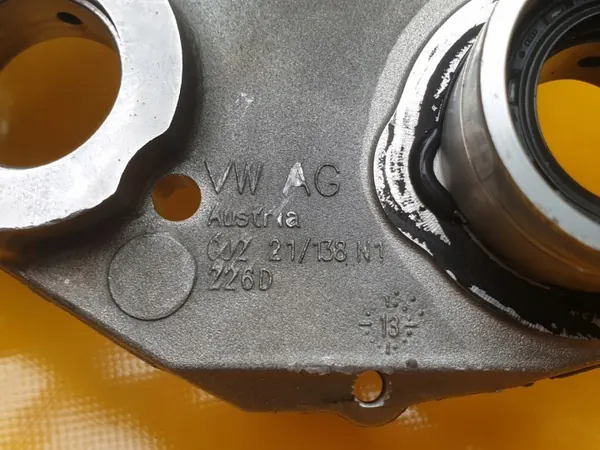 Drivbas OEM 079109359DF för Audi RS4 B8 RS5 4.2 FSI image 8