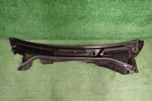 Maserati Grecale Windschutzscheibe OEM 18073376 - Gebraucht image 2