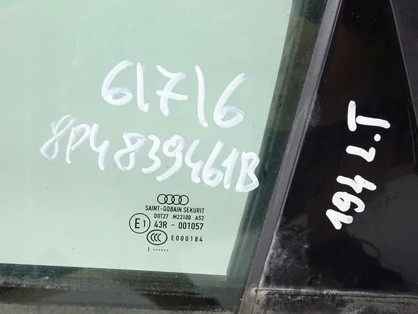 Moldura + Mecanismo da Janela Traseira Esquerda Audi A3 8P image 2