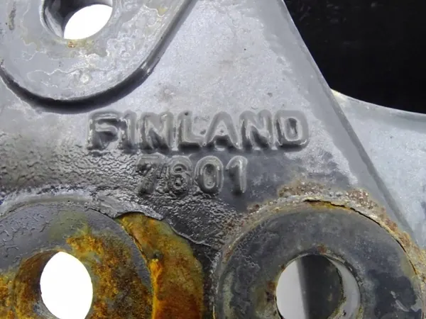 Support de ressort Volvo OE 3171449 - État utilisé image 3