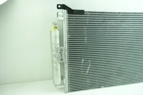 Valeo 818165 Ilmastointikondensaattori image 4