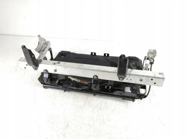 Soporte batería Porsche Taycan OEM 9J1915516D image 2