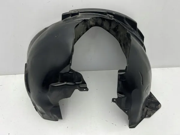 Volvo XC60 II Fram höger stänkskärm OEM 31694870 image 2