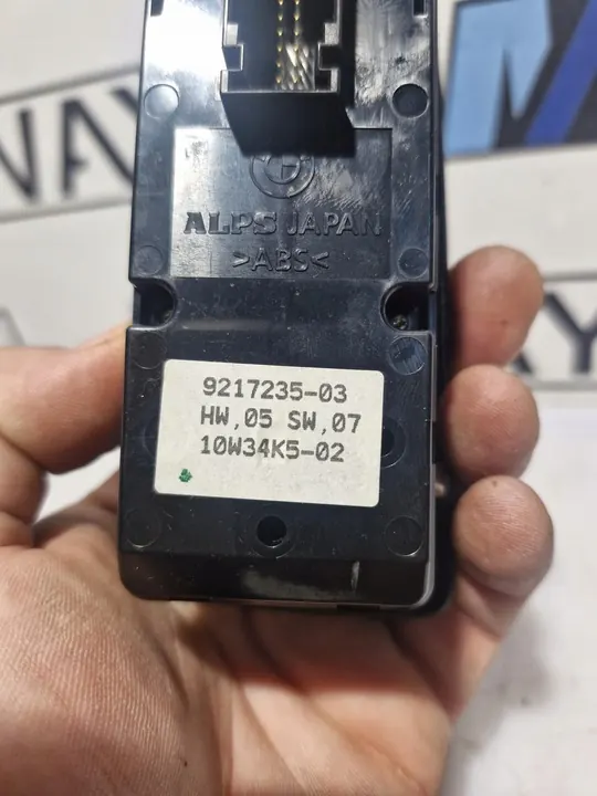 BMW E87 Fensterheber Schalter Fahrerseite 9217235 image 2