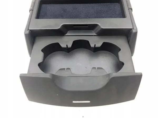 Maserati Quattroporte 2004 achterste armsteun OEM AMD194452 image 5