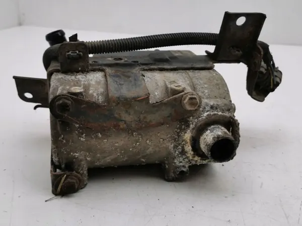 Chauffage stationnaire Toyota OEM 143723FA d'occasion image 8