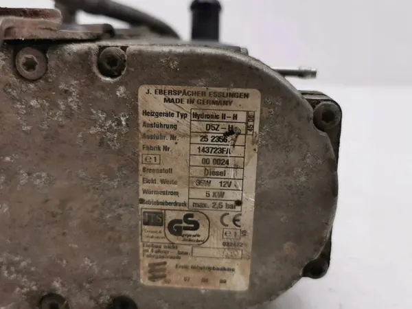 Chauffage stationnaire Toyota OEM 143723FA d'occasion image 9