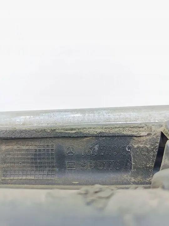 Éclairage de plaque d'immatriculation Mercedes-Benz GL X164 2010 image 8