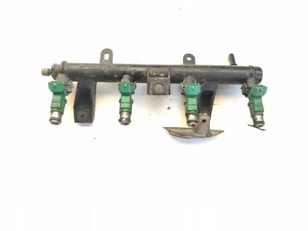 Riel de inyección OEM 9655833580 para Peugeot Citroen image 2