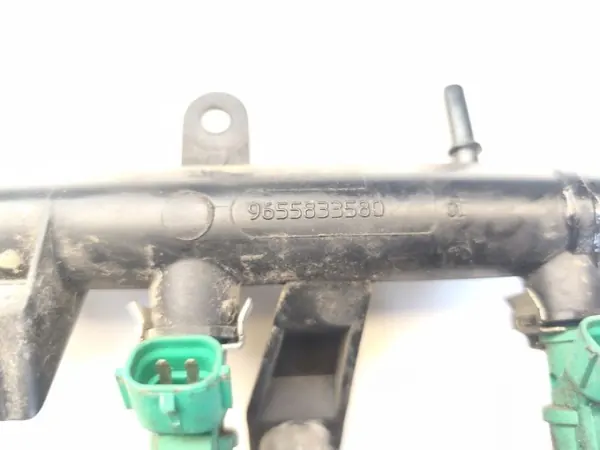 Riel de inyección OEM 9655833580 para Peugeot Citroen image 3