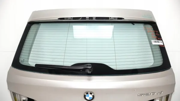 Coffre BMW F11 OEM 375484577 - État Utilisé image 4