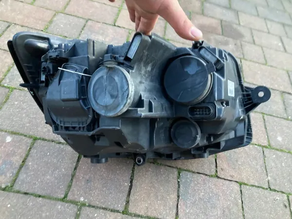 Farol Esquerdo VW T6 2015 Halógeno OEM 7E1941015L image 6