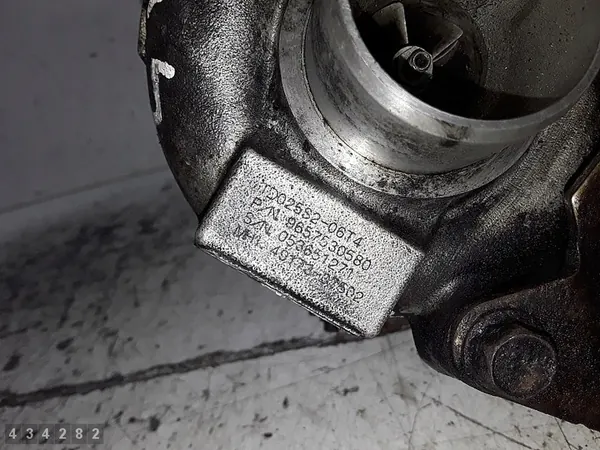 Turbocompressor Ford Focus 2006 1600TDCI 66KW image 5