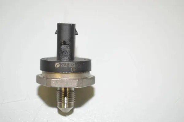 Bränslerälsensor OEM 13538631820 för BMW X1 F48 image 4