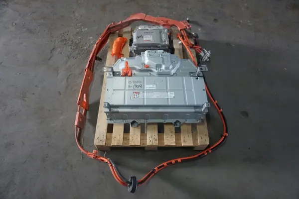 Batterie Lexus OEM 343534661177 pour IS300H 2016 image 2