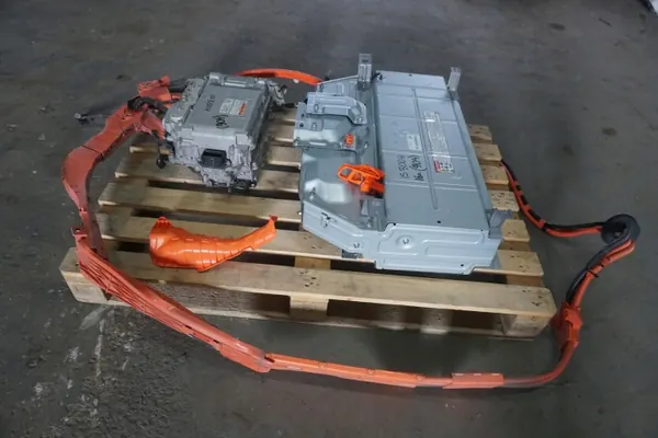 Batterie Lexus OEM 343534661177 pour IS300H 2016 image 9