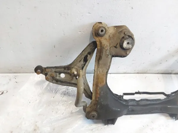 Motorsteun OEM voor Audi 80 B4 1.9 D (Gebruikt) image 8