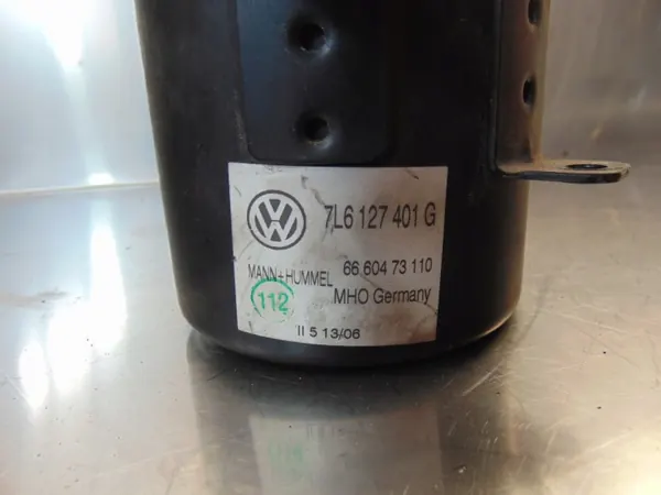 Kraftstofffiltergehäuse OEM 7L6127401G - Gebrauchtes VW Teil image 6