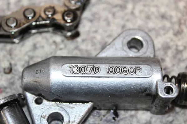 Renault OE Steuerriemensatz OEM 130257408R image 4