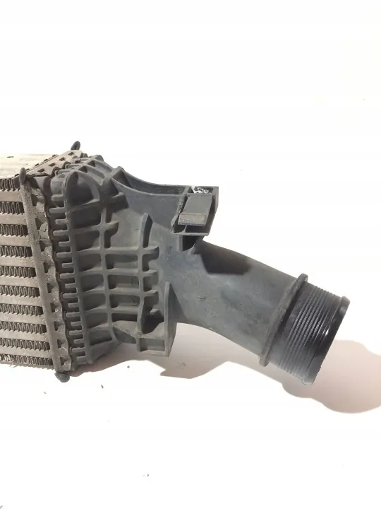 Audi Intercooler OEM 8K0145805P 2.0T Moottorille image 7