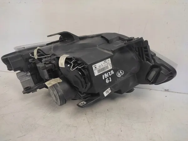 SEAT IBIZA IV LIFT Farol Esquerdo 2012- image 9