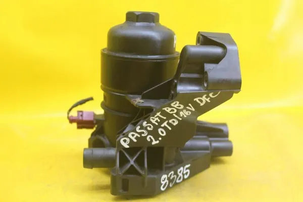 Oljefilterbas OEM 03N115433A för VW Passat B8 image 7
