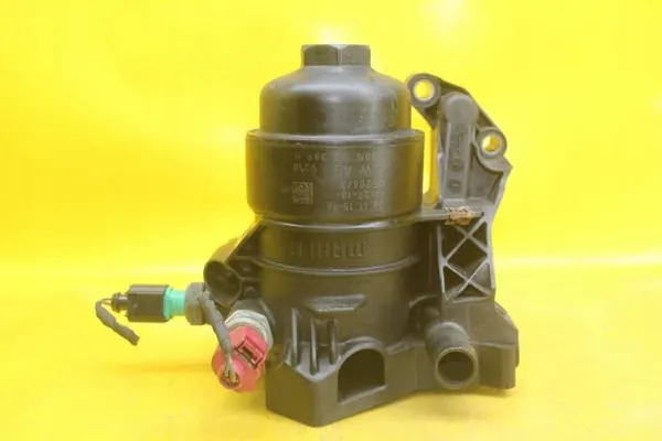 Oljefilterbas OEM 03N115433A för VW Passat B8 image 8