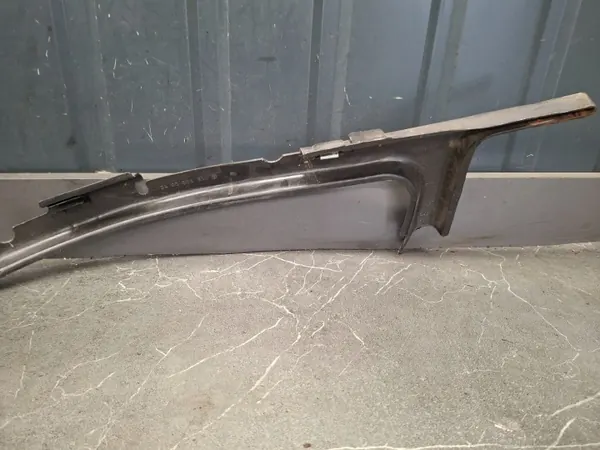 OEM 1168200512 Cache-câble pour Mercedes W116 image 4