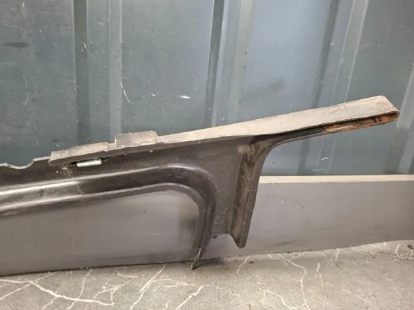 OEM 1168200512 Cache-câble pour Mercedes W116 image 6