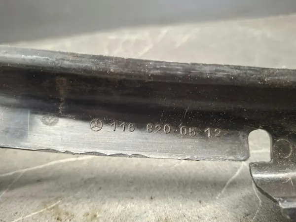 OEM 1168200512 Cache-câble pour Mercedes W116 image 7