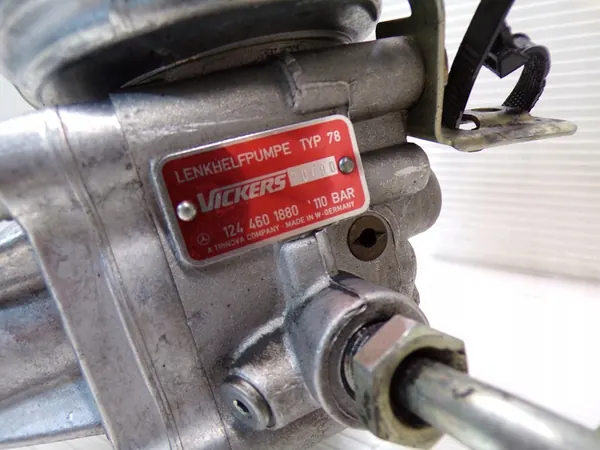 Bomba de direção assistida Mercedes W124 SL R129 W201 1244601880 image 3