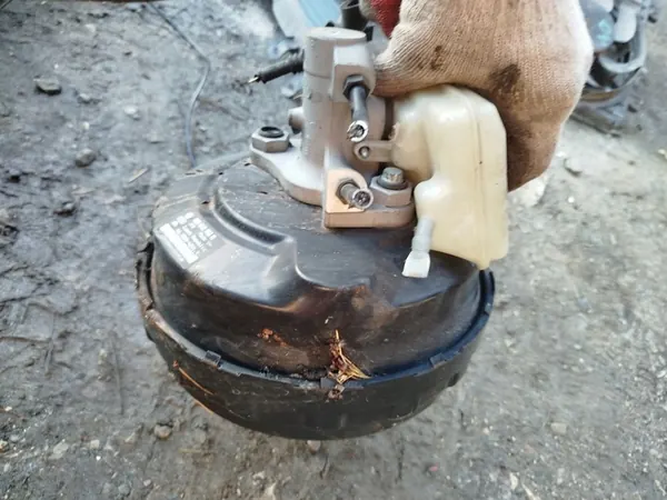 Audi A4 B6 Bromsservo Pump 8E0612105N image 8