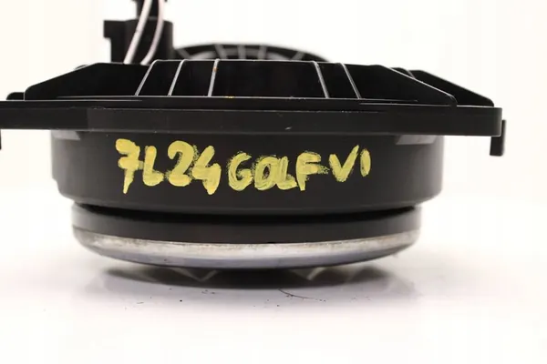 VW GOLF VI 08R - Poignée de coffre Logo Emblème Arrière image 7